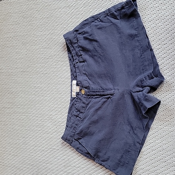 Michael Kors Linen Shorts - Picture 4 of 10